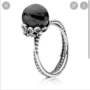 Beautiful PANDORA ring